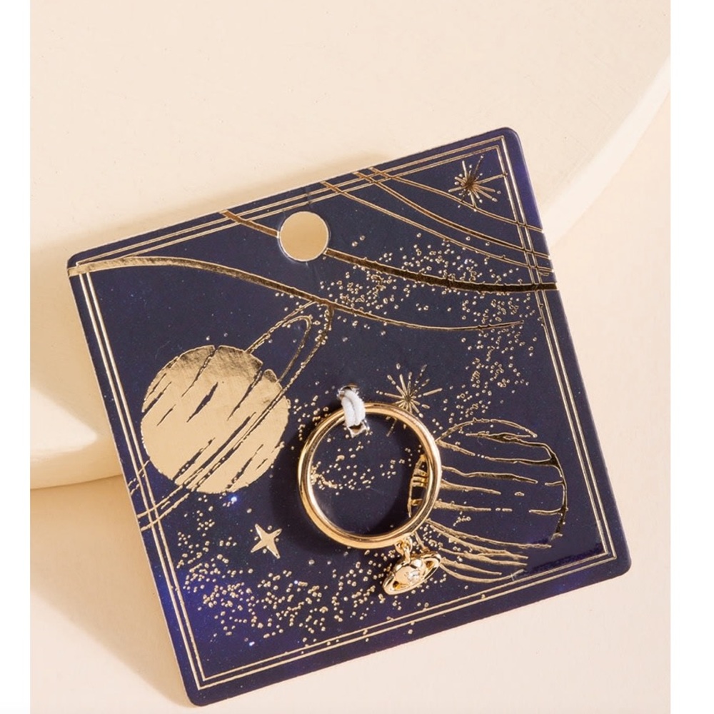 NWT Francesca’s Collection Saturn Charm Carded Ring